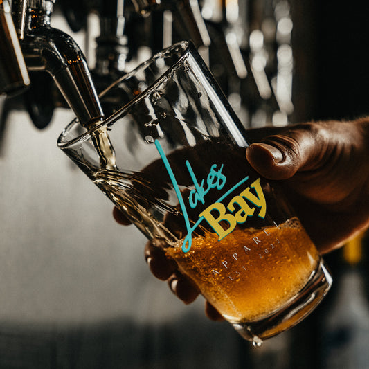 Lakes Bay 12oz Pint Glass